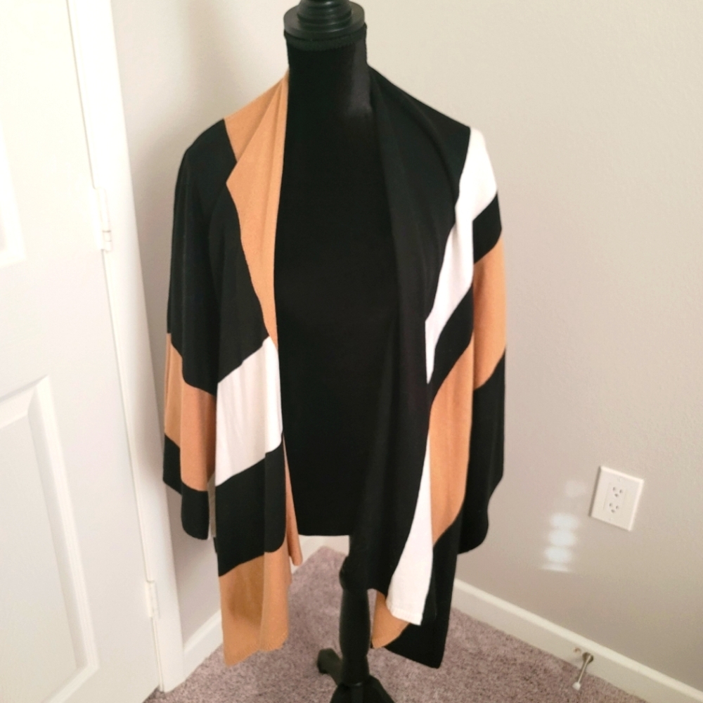 Parrish LA | Stevie Poncho Colorblock Shawl